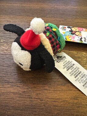 DISNEY Tsum Tsum Mini Goofy Plush 3.5" Share the Magic Plaid Lights Xmas 2017